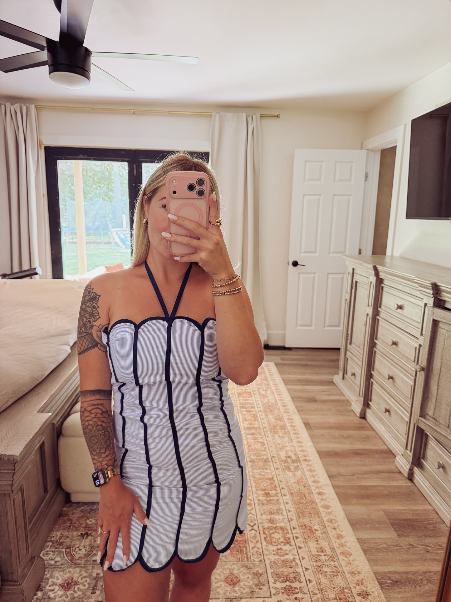 Mini dress